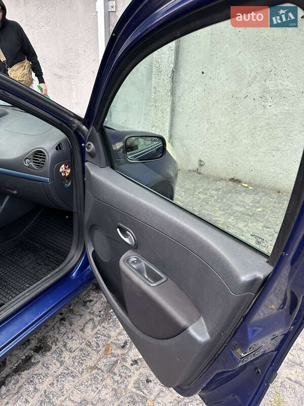 Хэтчбек Renault Clio 2008 в Полтаве