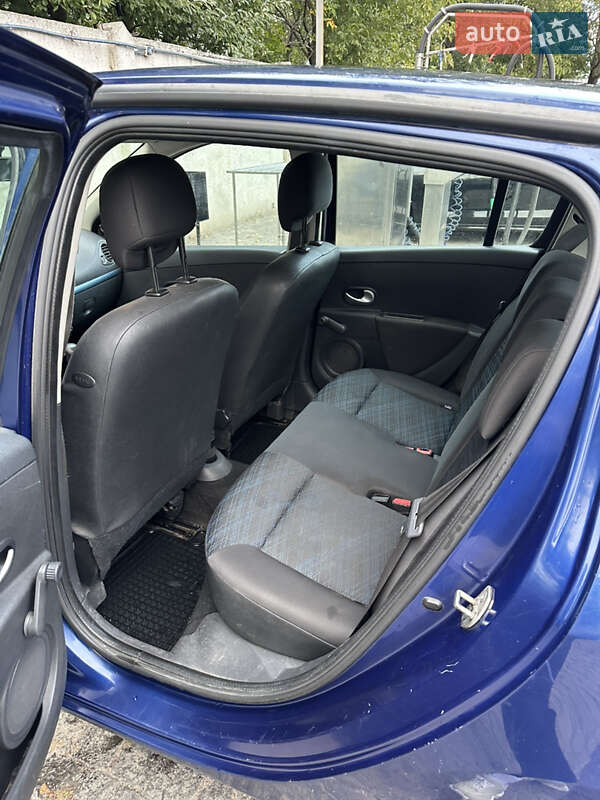 Хэтчбек Renault Clio 2008 в Полтаве