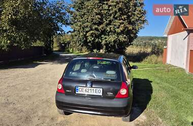 Хэтчбек Renault Clio 2006 в 