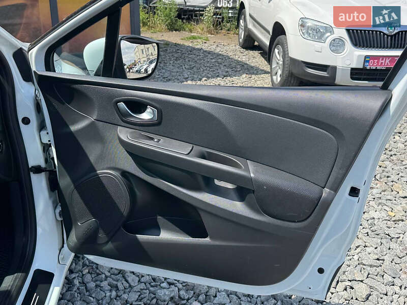 Универсал Renault Clio 2015 в Стрые