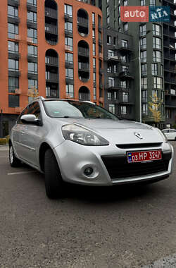 Универсал Renault Clio 2011 в 