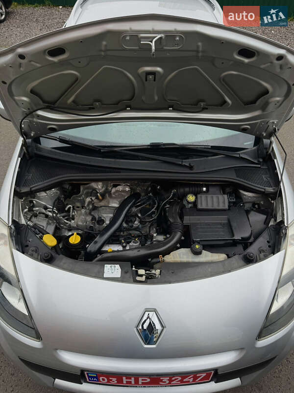 Универсал Renault Clio 2011 в Киеве
