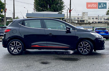 Хетчбек Renault Clio 2014 в 