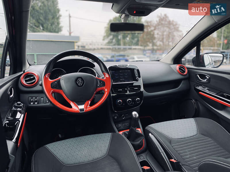 Хэтчбек Renault Clio 2014 в Киеве