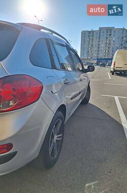 Универсал Renault Clio 2010 в 