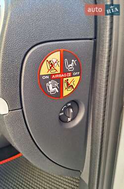 Универсал Renault Clio 2010 в 