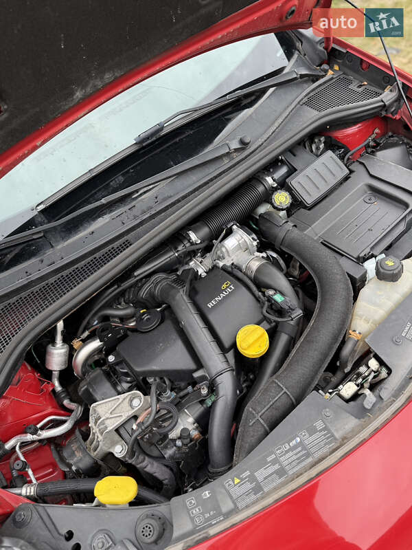 Хэтчбек Renault Clio 2012 в Шостке