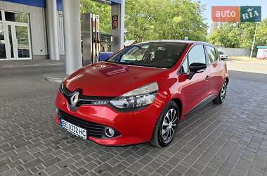 Хетчбек Renault Clio 2016 в 