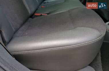 Хэтчбек Renault Clio 2012 в 