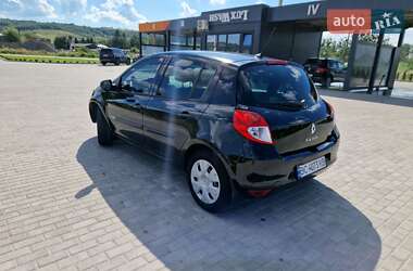 Хетчбек Renault Clio 2012 в 