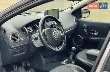Универсал Renault Clio 2010 в 
