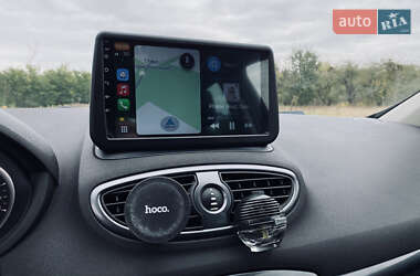 Универсал Renault Clio 2010 в 