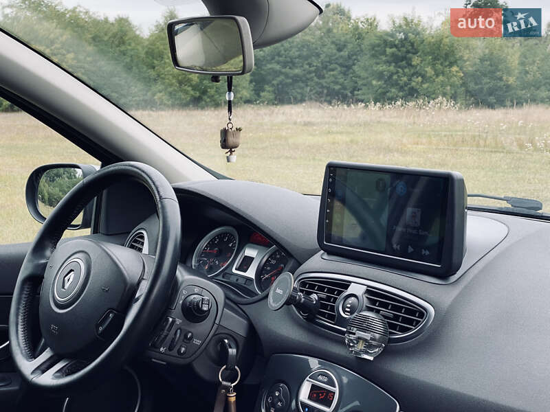 Универсал Renault Clio 2010 в Борисполе