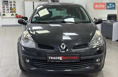 Хэтчбек Renault Clio 2007 в 