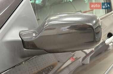 Хэтчбек Renault Clio 2007 в 