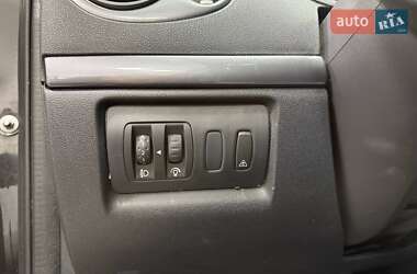 Хэтчбек Renault Clio 2007 в 