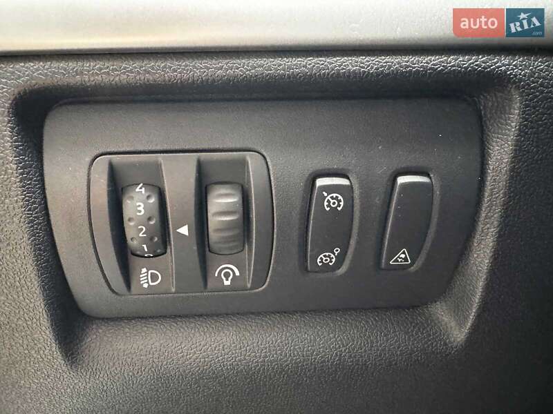 Хэтчбек Renault Clio 2007 в Киеве