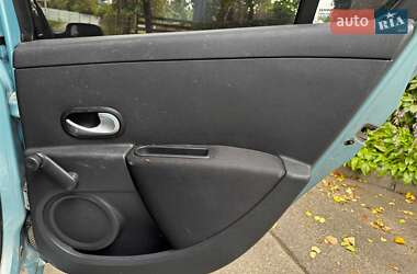 Хэтчбек Renault Clio 2007 в 