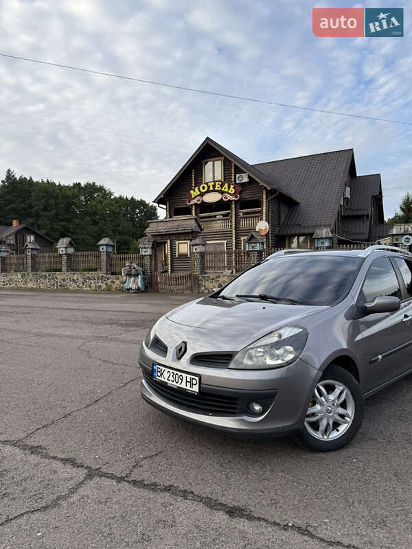 Универсал Renault Clio 2008 в Ровно фото 2 Универсал Renault Clio 2008 в Ровно