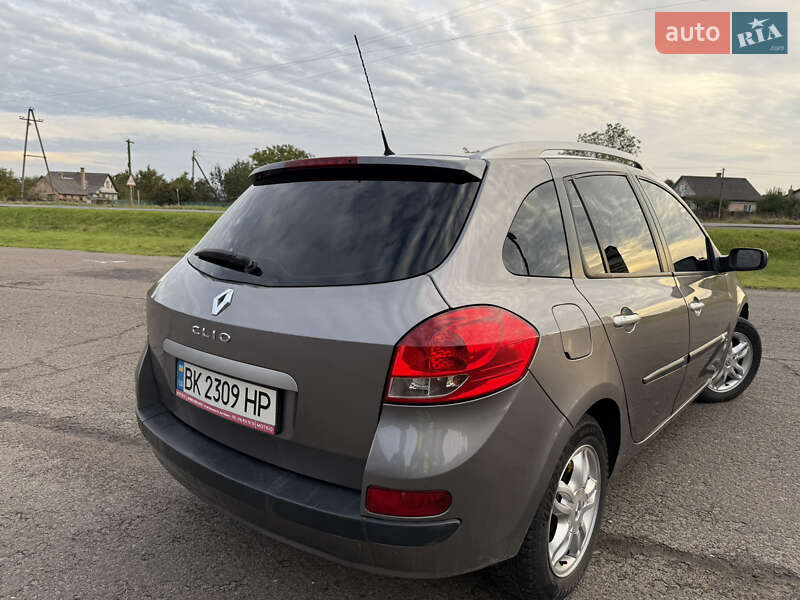 Универсал Renault Clio 2008 в Ровно фото 19 Универсал Renault Clio 2008 в Ровно