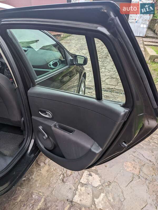 Универсал Renault Clio 2008 в Бучаче