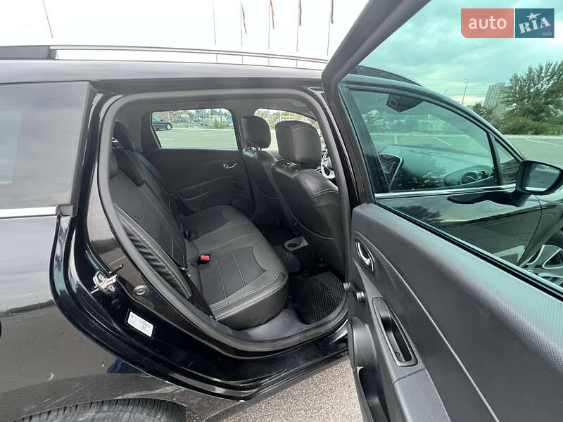 Универсал Renault Clio 2015 в Киеве фото 27 Универсал Renault Clio 2015 в Киеве