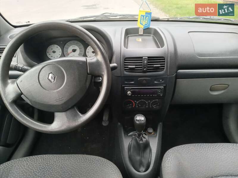 Седан Renault Clio 2008 в Тернополі