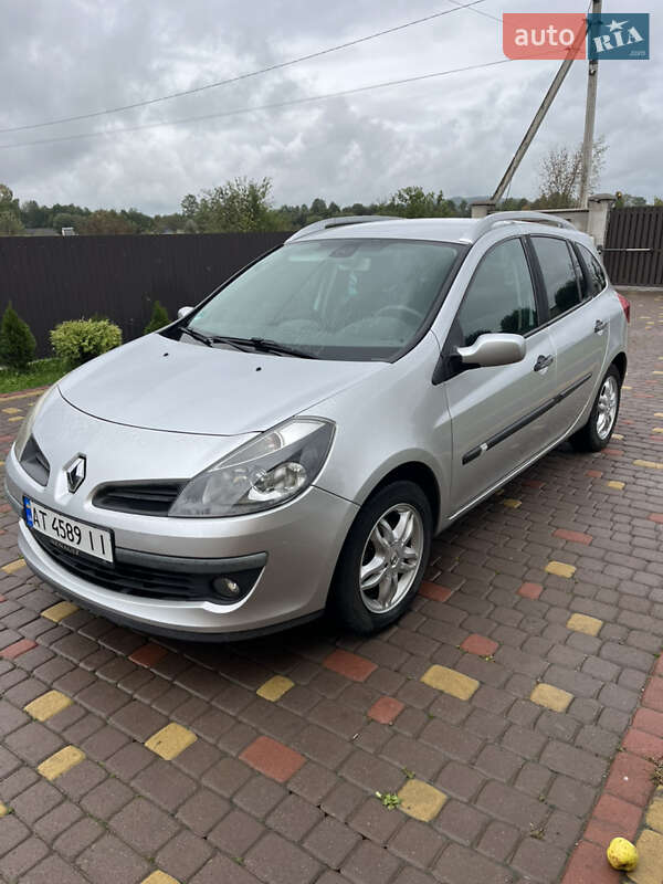 Хэтчбек Renault Clio 2008 в Богородчанах