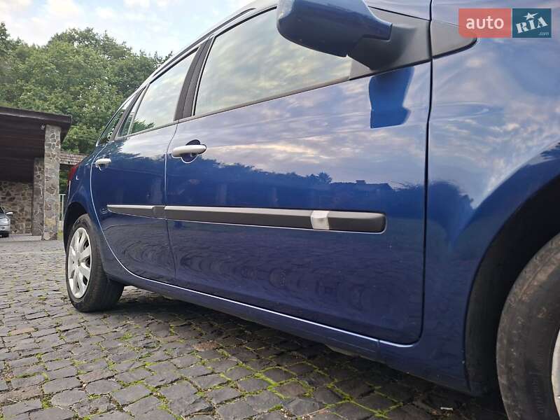 Универсал Renault Clio 2008 в Ровно