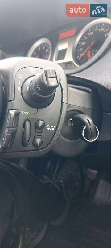 Универсал Renault Clio 2010 в Сумах