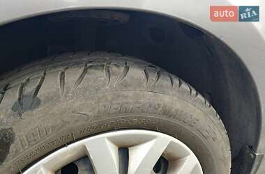 Универсал Renault Clio 2010 в 