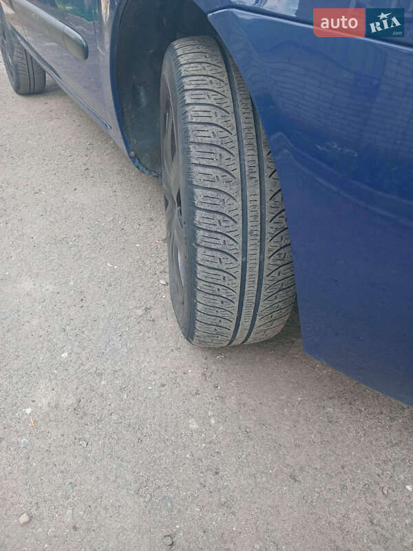 Хэтчбек Renault Clio 2008 в Хмельницком