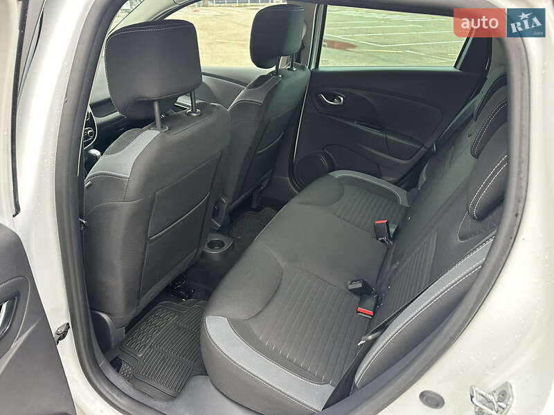 Хэтчбек Renault Clio 2016 в Киеве