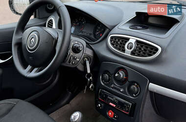 Универсал Renault Clio 2009 в 
