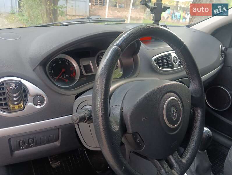 Універсал Renault Clio 2009 в Вінниці фото 25 Універсал Renault Clio 2009 в Вінниці