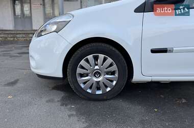 Універсал Renault Clio 2011 в 