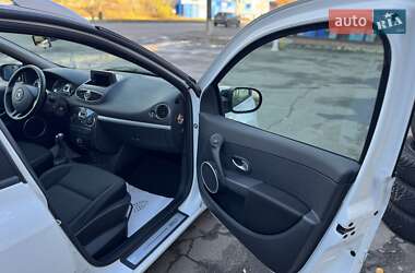 Універсал Renault Clio 2011 в 