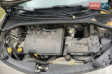 Універсал Renault Clio 2009 в 