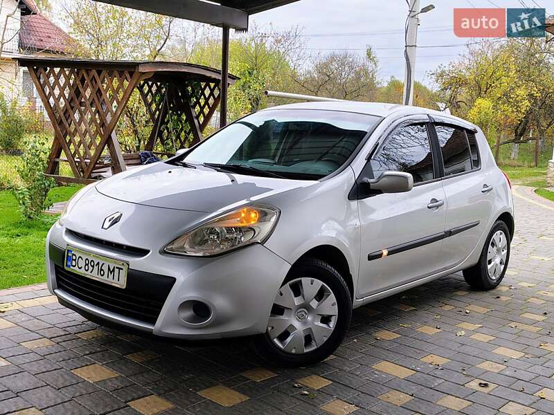 Хэтчбек Renault Clio 2010 в Бориславе