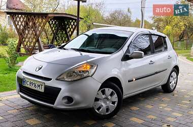 Хетчбек Renault Clio 2010 в 