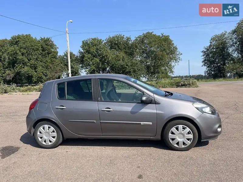 Renault Clio 2011
