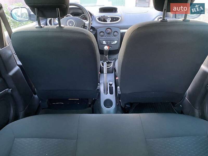 Хетчбек Renault Clio 2011 в Бердичеві фото 3 Хетчбек Renault Clio 2011 в Бердичеві