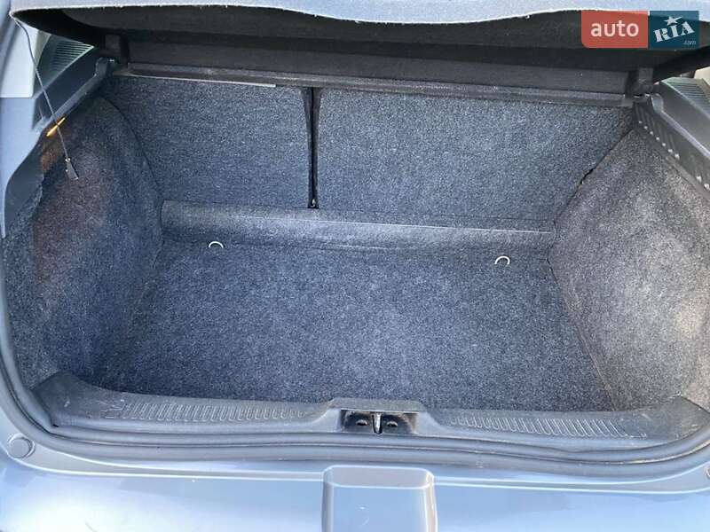 Хетчбек Renault Clio 2011 в Бердичеві фото 5 Хетчбек Renault Clio 2011 в Бердичеві