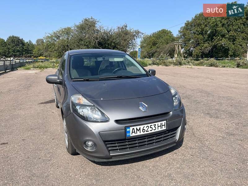 Хетчбек Renault Clio 2011 в Бердичеві фото 12 Хетчбек Renault Clio 2011 в Бердичеві