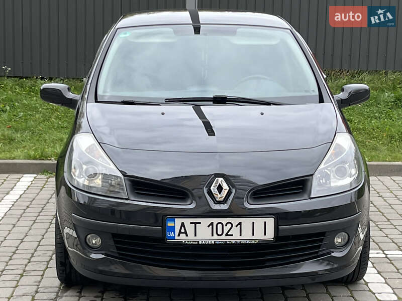Хэтчбек Renault Clio 2007 в Ивано-Франковске фото 32 Хэтчбек Renault Clio 2007 в Ивано-Франковске