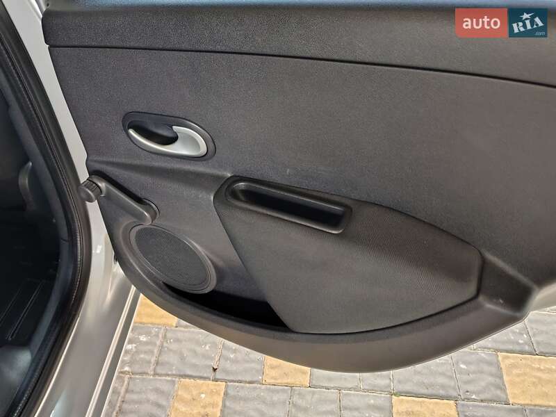 Хэтчбек Renault Clio 2010 в Бориславе
