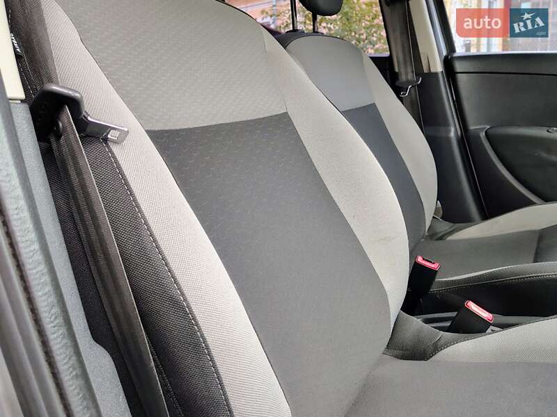 Хэтчбек Renault Clio 2010 в Бориславе