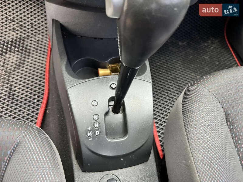 Хэтчбек Renault Clio 2007 в Виннице