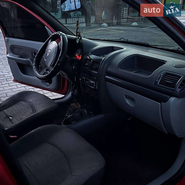 Седан Renault Clio 2006 в Вознесенську фото 2 Седан Renault Clio 2006 в Вознесенську