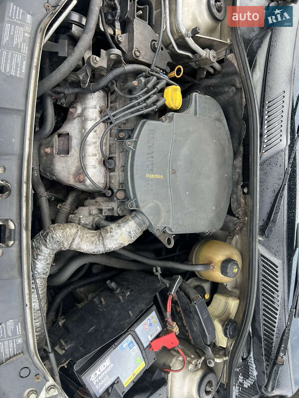 Седан Renault Clio 2008 в Києві